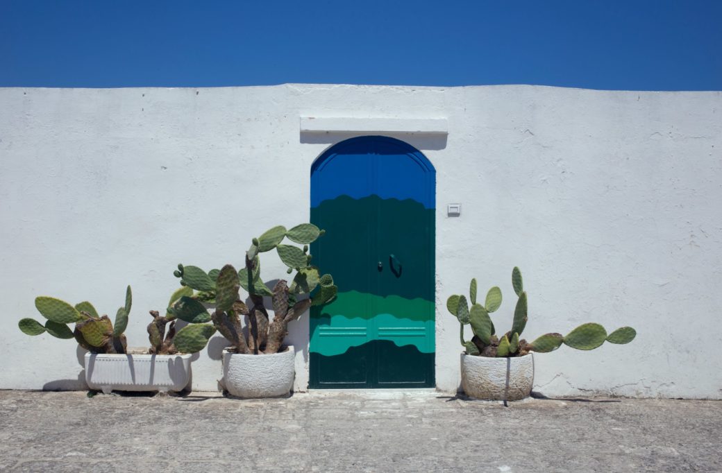 ostuni-porta blu